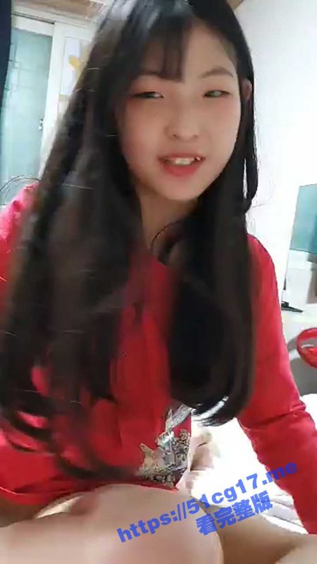 可爱虎牙妹被男朋一步步调教成母狗 屁眼子和逼穴都开发了 是何等的快乐和满足！-51吃瓜网