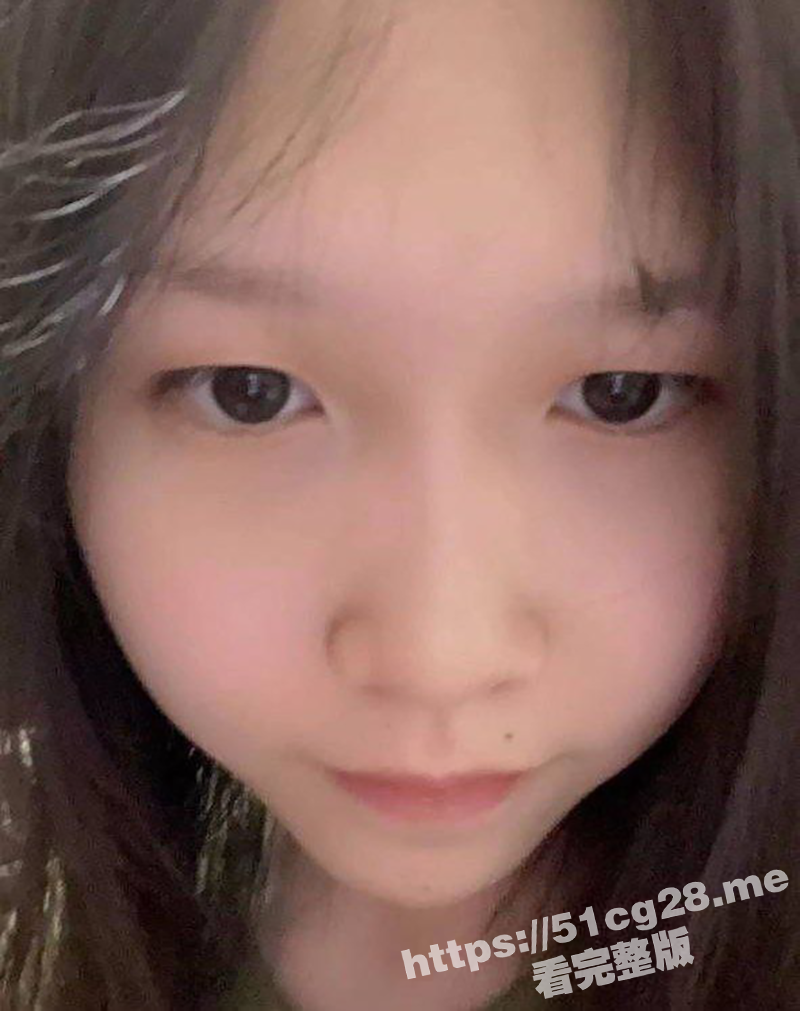 03年清纯小女友被男友疯狂蹂躏肆意玩弄 无套爆操内射多毛粉嫩骚穴 看似清纯实则背地里很风骚 - 51吃瓜网-51吃瓜网