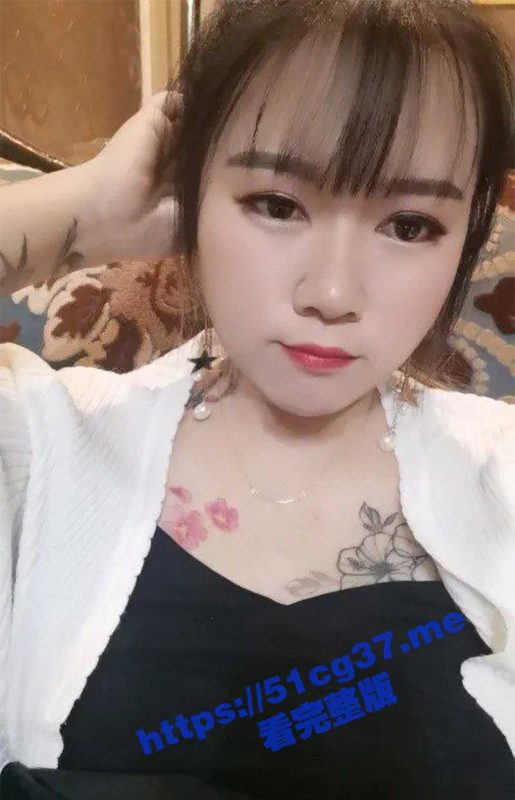 安徽某KTV陪酒小姐 李静 和客人约炮做爱 被男友爆出视频 据说在坐台时还在厕所给客人插-51吃瓜网