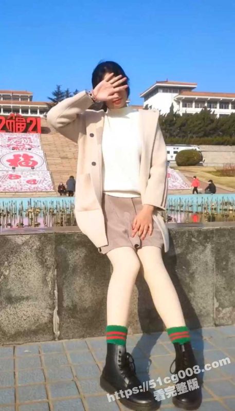 瓜友投稿 某高校大一大奶女生 宛宛 沦为性奴 重度性瘾患者 被调教喝尿 随地口交 全程淫语高能！-51吃瓜网