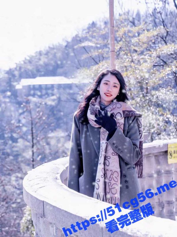 浙江大学极品气质大三学妹 陈绍熙 表面气质女神 私下性瘾极强 女上位疯狂骑乘榨精 被操到满脸通红 淫叫不停-51吃瓜网