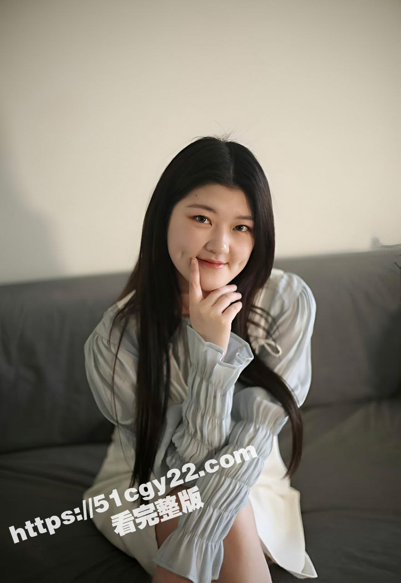 清纯大学生约拍 摄影师难挡诱惑 上下齐手让现场气氛瞬间升温！ - 51吃瓜网-51吃瓜网