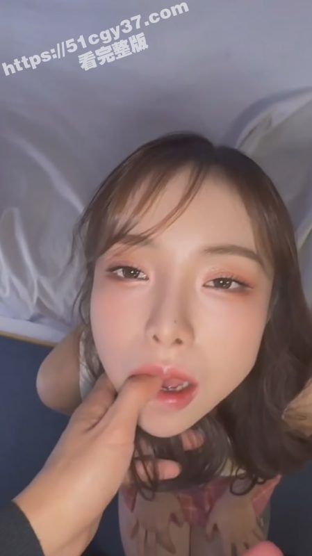 超高颜值吊钟乳女神 somi  极致口交榨精服务 这娇嫩的樱桃小嘴简直比飞机杯还要会榨精！-51吃瓜网