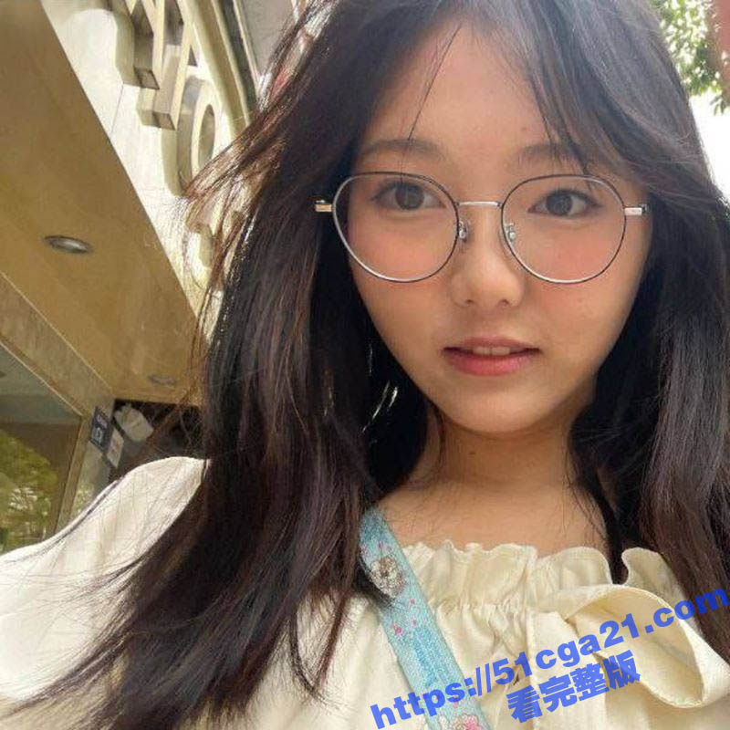 清纯学生妹白天上课晚上变小母狗 露奶性爱视频流出 淫荡反差震撼曝光！-51吃瓜网