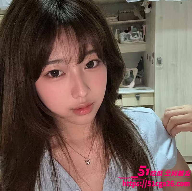 清纯学生妹 大姨妈刚走就迫不及待与男友开房 主动口交深喉含住男友肉棒 被单枪直入操的娇喘连连！-51吃瓜网