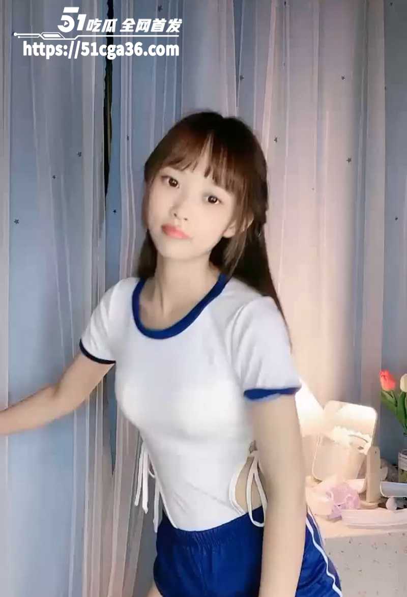 校花级学妹 小丸子 约炮直播！清纯美女舔屌扭臀 骚穴磨蹭炮友肉棒 被抱起猛怼后入爆操！ - 51吃瓜网-51吃瓜网