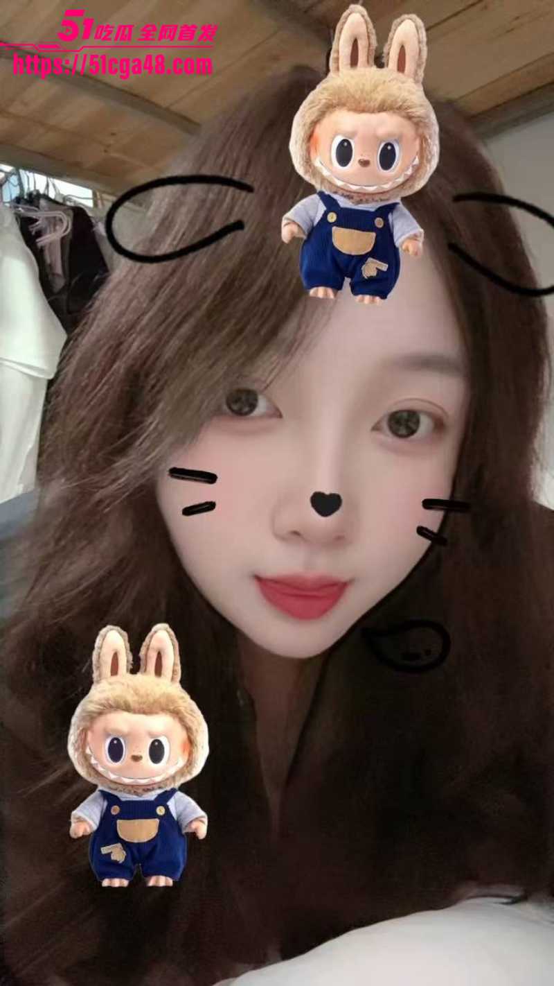 四川清纯嫩妹 万秀 广东打工时被金主包养调教 微胖骚母狗黄瓜扣穴自慰 主动骑乘后入肥臀！ - 51吃瓜网-51吃瓜网