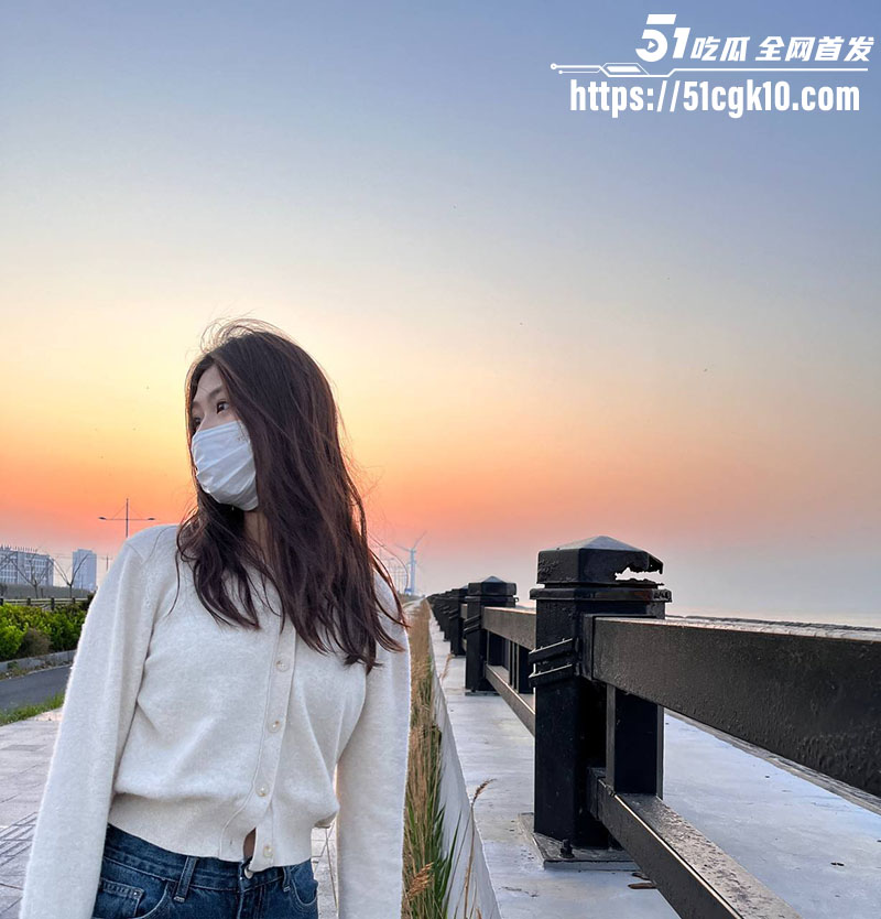 郑州大学女神 赵梦瑶 被金主包养性爱视频惨遭泄露 校内清纯校外却淫荡母狗 这反差太他妈爆炸了！ - 51吃瓜网-51吃瓜网