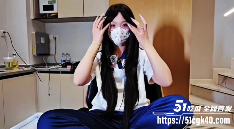 极品女神 爱吃雪糕 化身清纯学生妹 接受老师特殊辅导 无套狂射粉嫩骚穴 连续内射高潮！-51吃瓜网