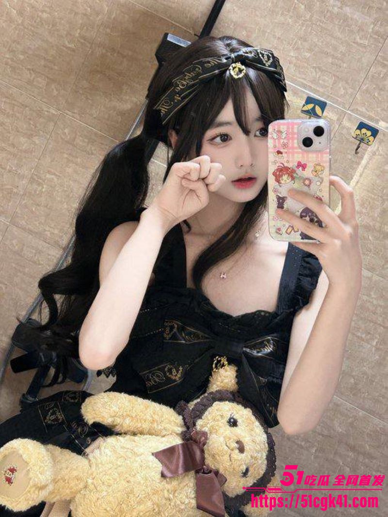 推特福利姬 xiogu1177791 裸舞自慰视频流出!声娇体软易推倒 小妖精勾引求操 淫靡画面勾人魂魄! - 51吃瓜网-51吃瓜网