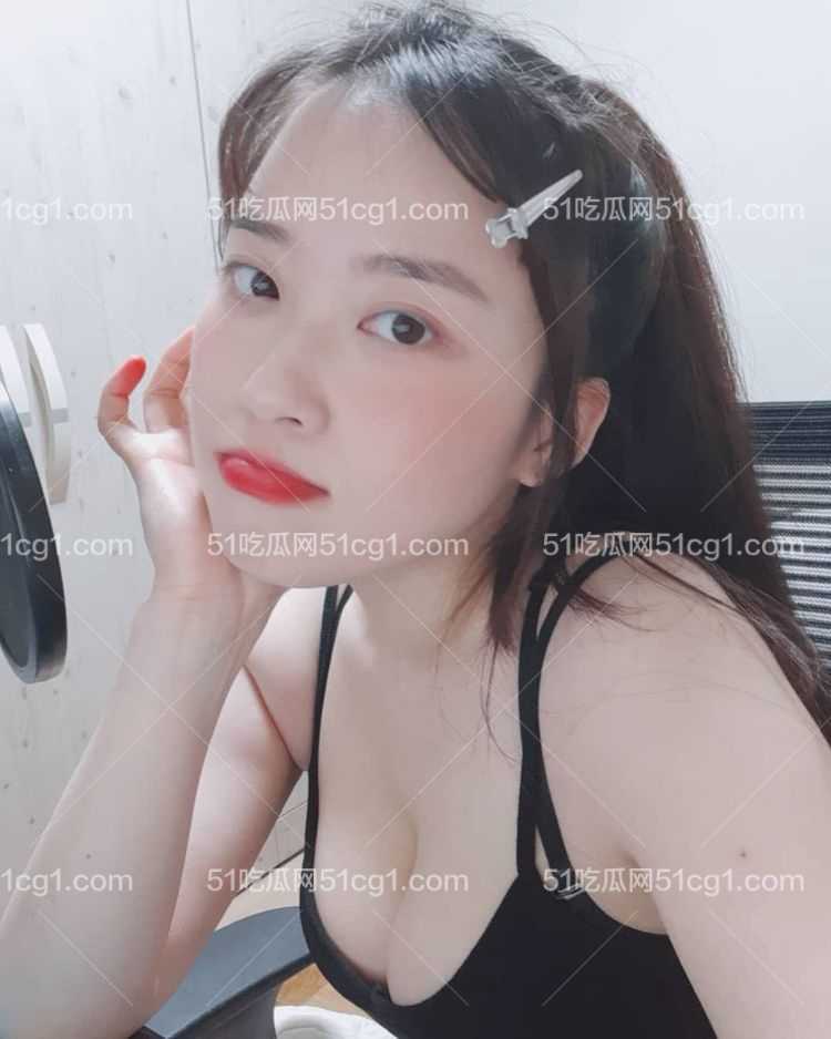 肉肉的才可爱!南韩直播主《sorammmm》抖动大咪咪看得好晕! - 51吃瓜网-51吃瓜网