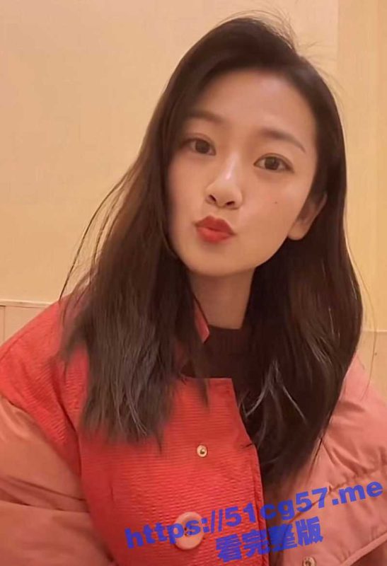 河北邢台高颜值反差幼师 陈祎婉 与富二代男友和其兄弟进行3P游戏！前后夹击淫荡十足！-51吃瓜网