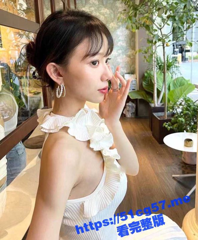 广东外语外贸大学校花女神 丁茹媛 在床上超级淫荡 口交技术一流 被男友操腻了抛弃曝光！-51吃瓜网