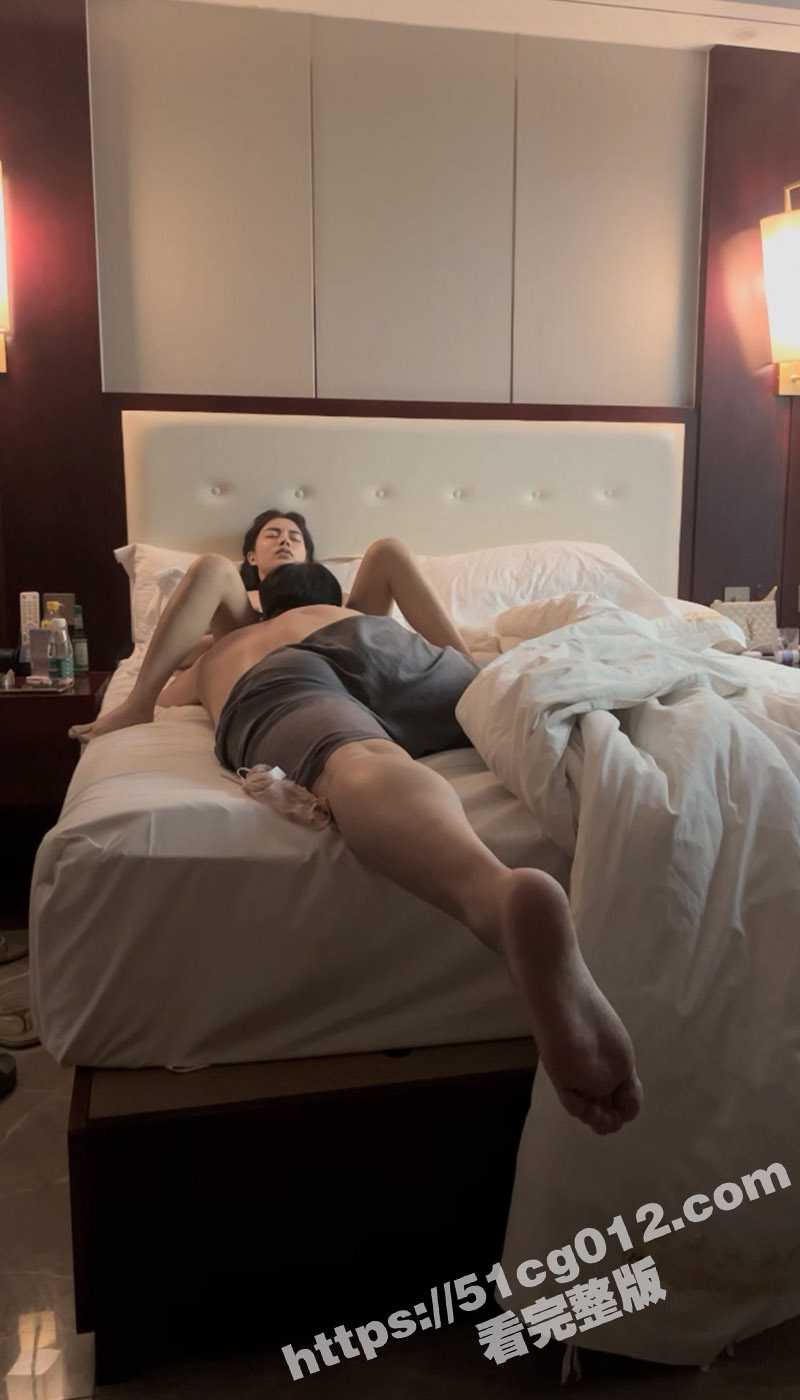 老哥为国争光 在柬埔寨包养漂亮妹妹 苗条身材大长腿 口活很棒 主动骑乘抽插 呻吟声非常的淫荡下流 - 51吃瓜网-51吃瓜网