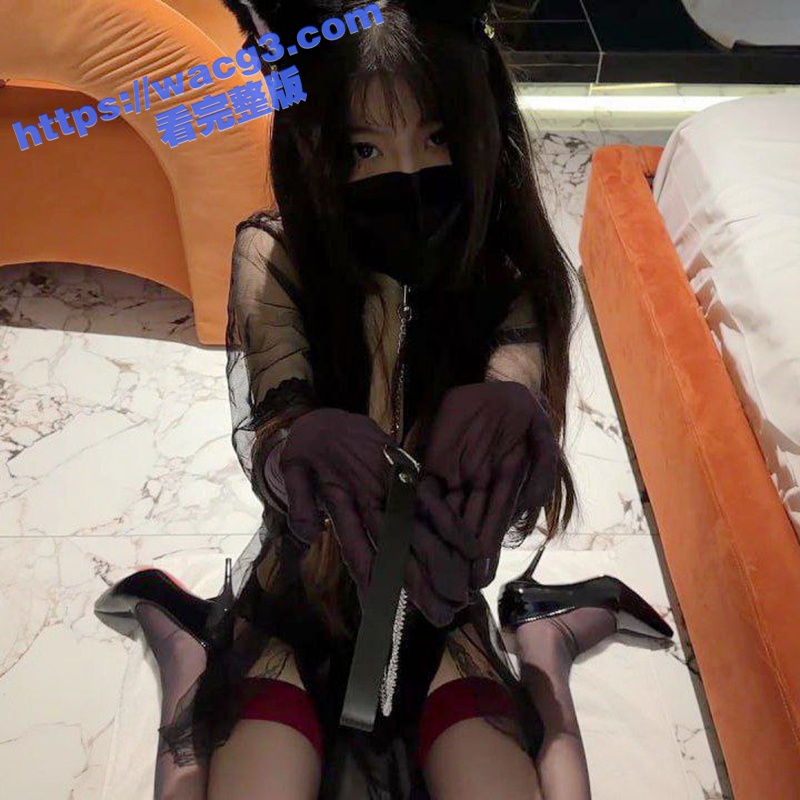 骚女儿发春求爸爸调教 黑丝大长腿性感身材 粉嫩小穴电流调教 高潮跟个喷泉似的！-51吃瓜网