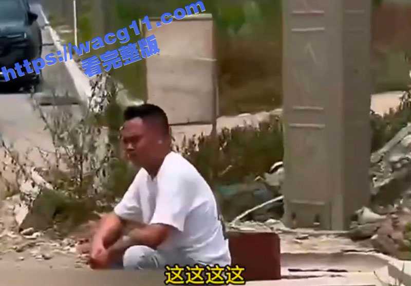 成都 女子大白天和男的在车里偷情，被老公抓个现行大嘴巴子连续不断-51吃瓜网