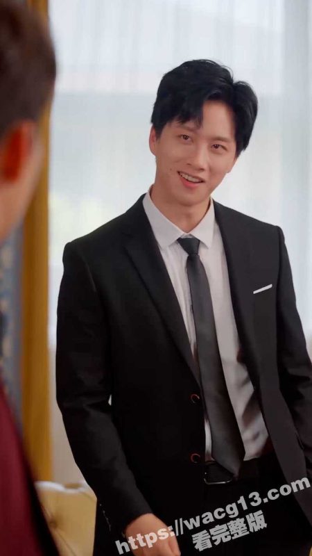 热门国产热播狗血剧 精英男的幸福生活 公司穷酸男为了当总裁 竟然主动把自己的老婆送到公司老板床头 「上集」-51吃瓜网