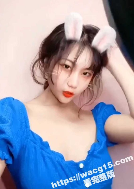 极品大奶肥臀嫩妹 使用各种道具插逼骚得不得了！场面淫荡至极！-51吃瓜网