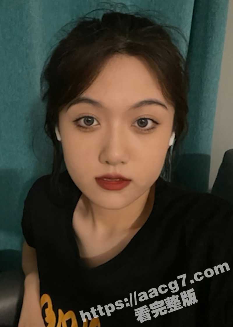 白嫩学生妹分手后被渣男曝光做爱视频 私下竟是欲求不满的骚鸡 淫荡张开双腿露出粉穴迎接大屌插入 - 51吃瓜网-51吃瓜网