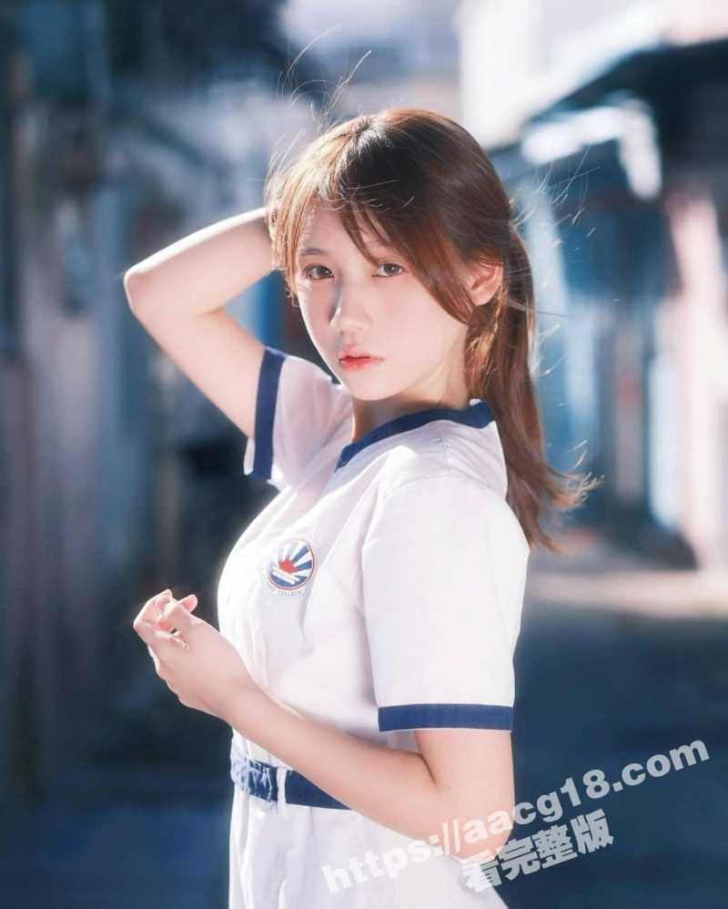 大神调教抖音网红模特 从沙发到地板上 卫生间 床上爆操一下午 各种角度震撼4p - 51吃瓜网-51吃瓜网