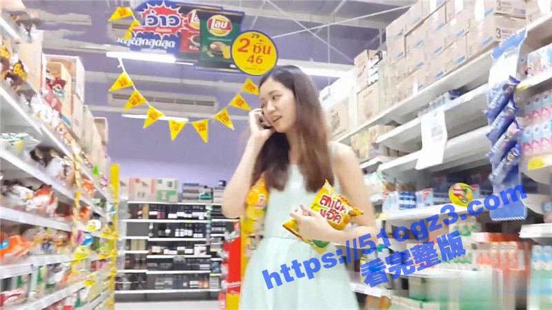 抄底大神商场跟踪偷拍 长裙美女竟然真空逛超市 裙下多毛小黑鲍漏风非常凉快 - 51吃瓜网-51吃瓜网