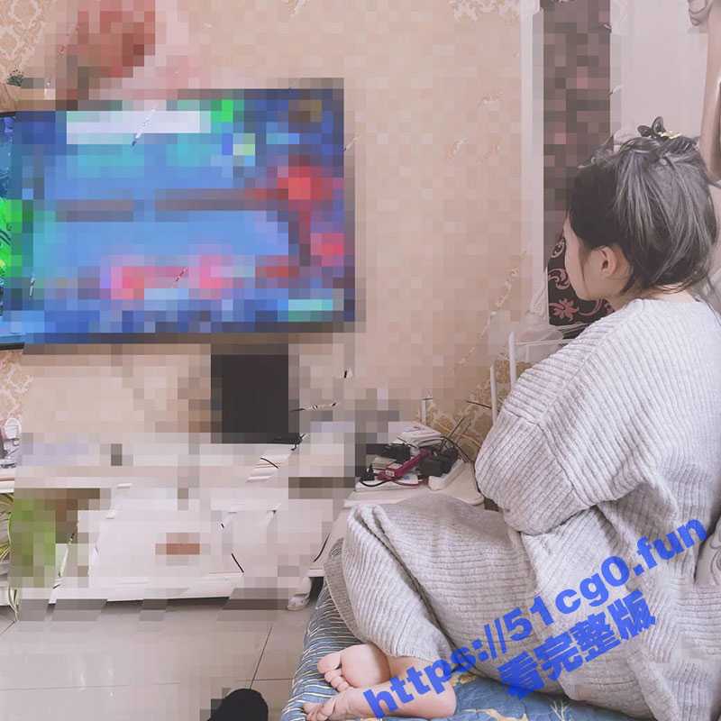 妹妹的第一次给了我 给妹妹买了遥控跳蛋带妹妹在商场试试水 配上我给妹妹买的小豹纹忒爽-51吃瓜网