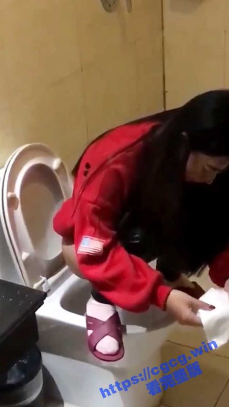 潍坊职业学院 女大学生 陈倩倩 出来偷情约炮一镜到底 和男友打电话时候给炮友口交 超清对白!-51吃瓜网